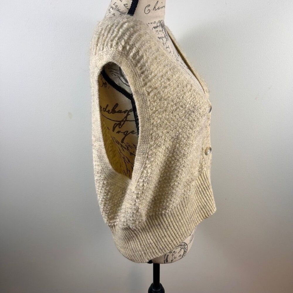 No Boundaries Knit Sweater Vest Womens XXL Beige Button Front V-Neck Boucle - Picture 7 of 10